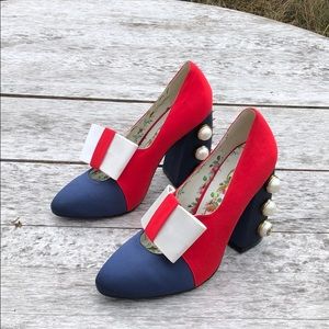 Gucci luna studded block heel pump